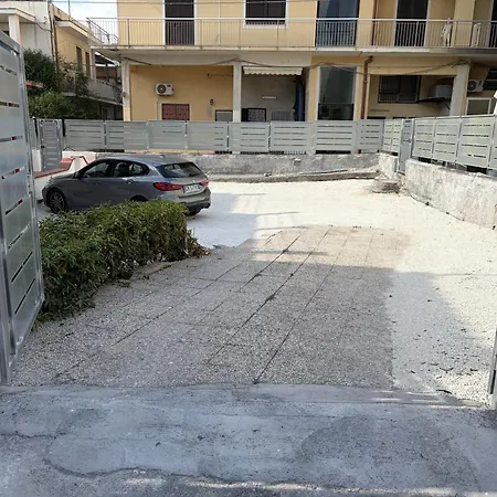 Sun House Apartment Agnone Bagni
