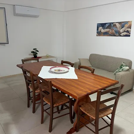 Sun House Agnone Bagni